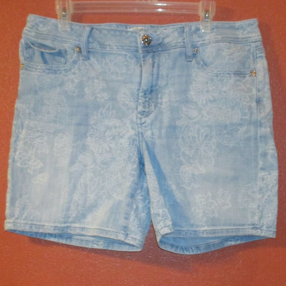 Seven7 Denim Shorts Woman Size 12 Pockets Travel Vacation Blue Jean Shorts